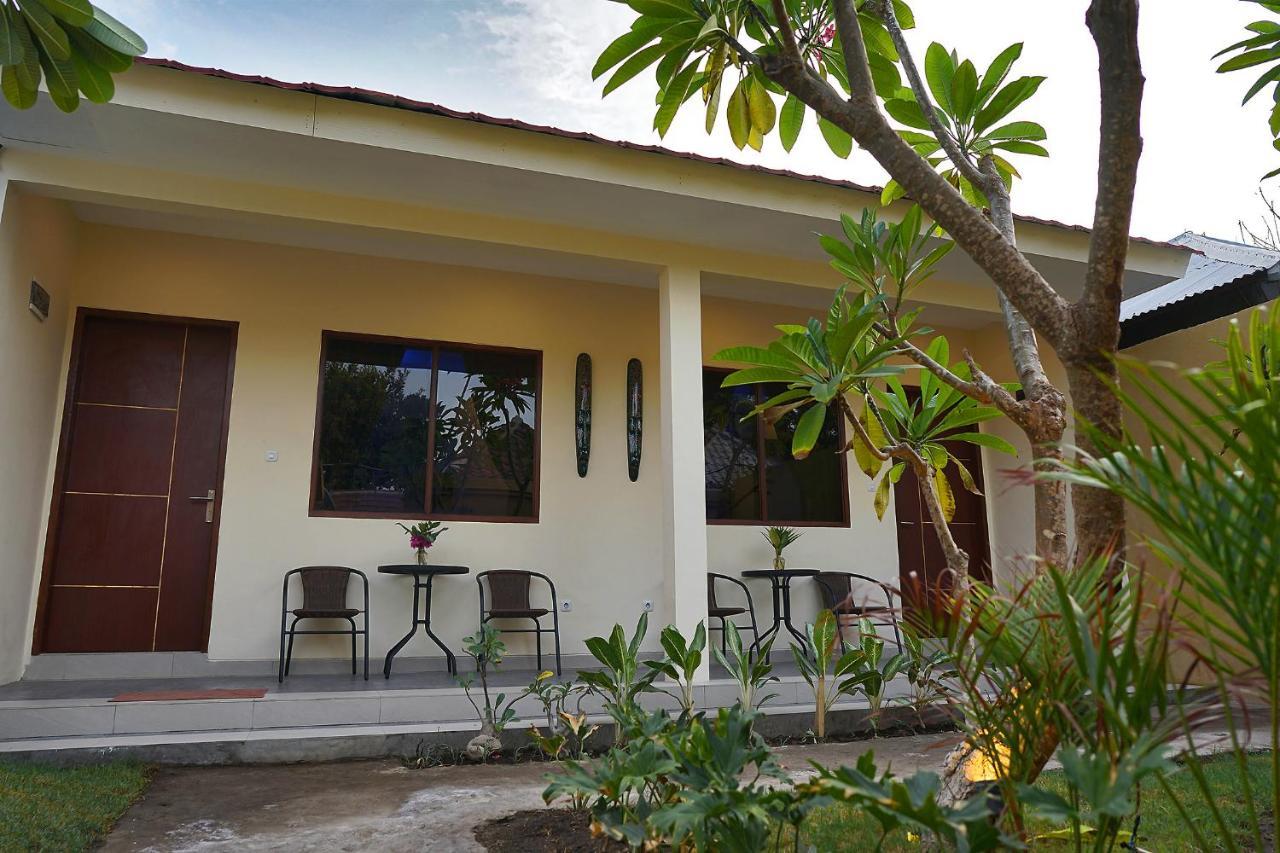 Sari Gili Bungalow Gili Air Exterior photo